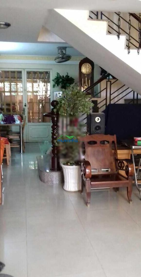 Nhà hẻm thông xe hơi dương quảng hàm p5 - gv, sau siêu thị emark, dt 4x15m, 1 trệt 2 lầu st, 8 tỷ - 2