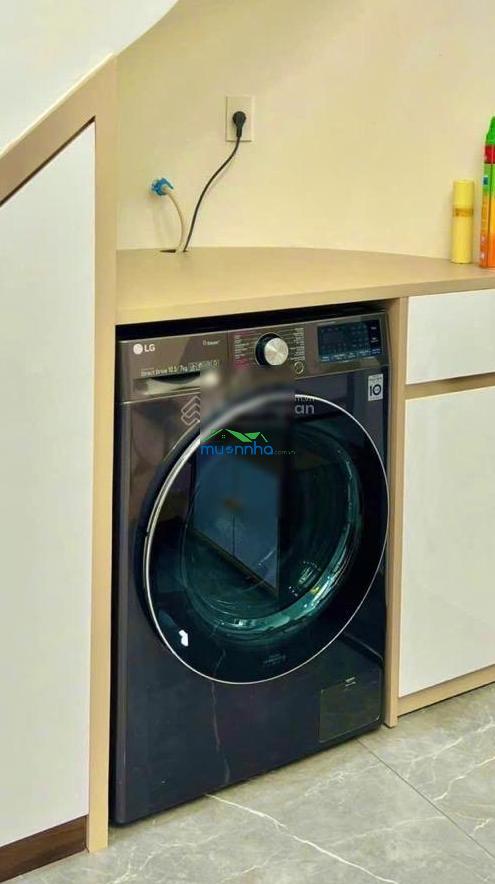 Bán nhà đẹp, hiếm có ni sư huỳnh liên p.10 tân bình, 5x11m, 3 tầng 3pn, cách mt 2 căn, chỉ 4.39tỷ - 4