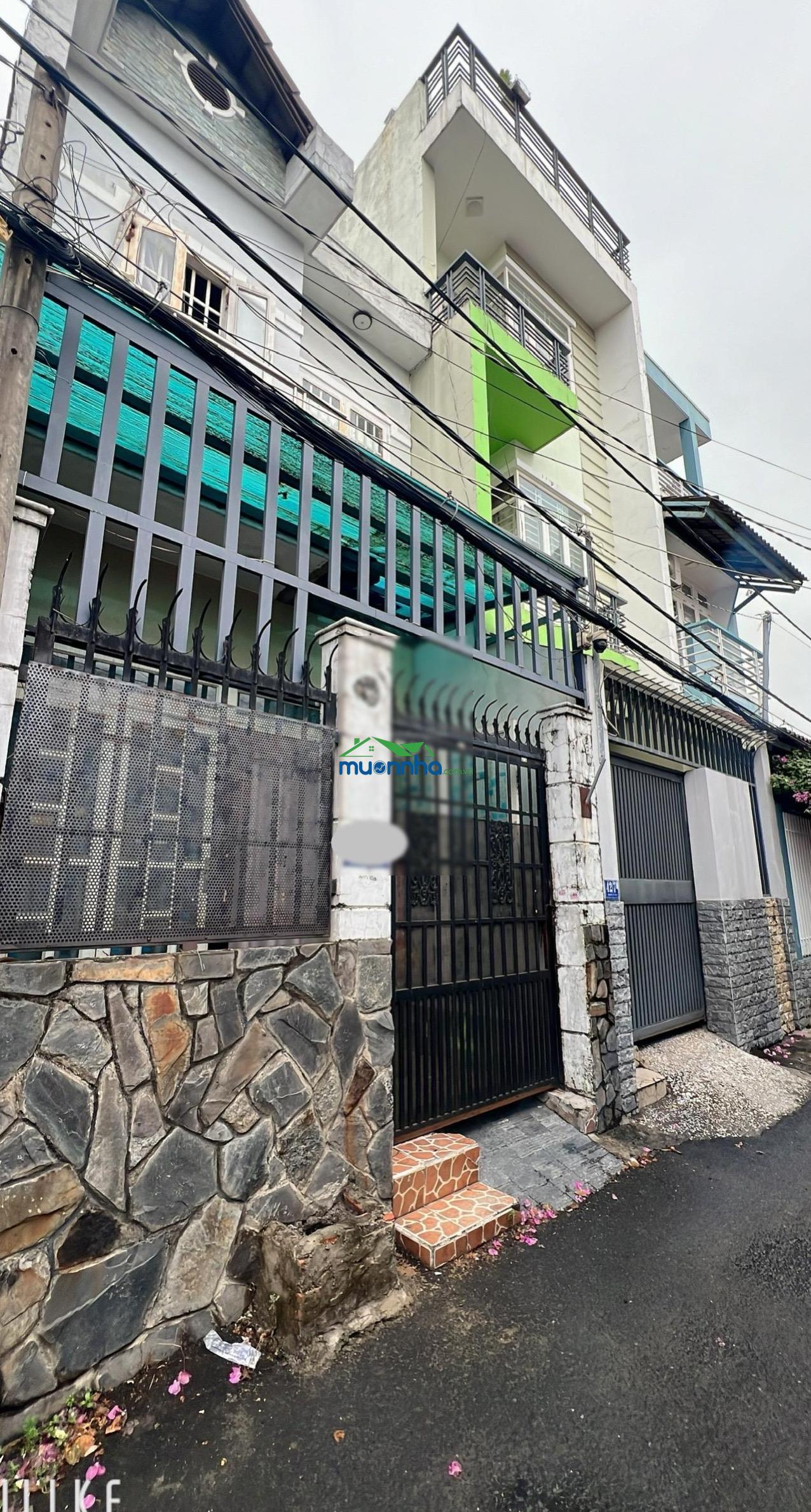 Bán nhà sát hoàng diệu 2, linh trung, 2 tầng 3pn 2wc, gần trường đh spkt, 5,7 tỷ