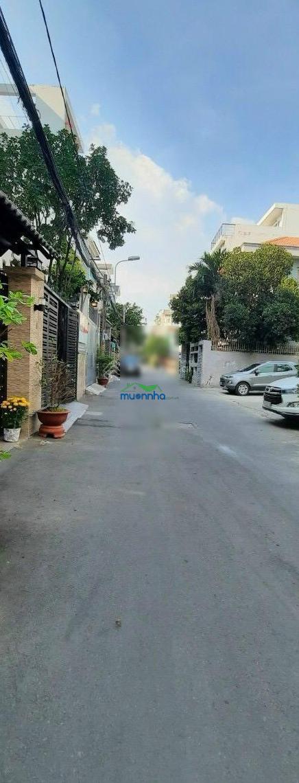 Nhà mới 4 tầng dt (4m x 17m) - khu biệt thự kiều đàm, p. tân hưng, q7