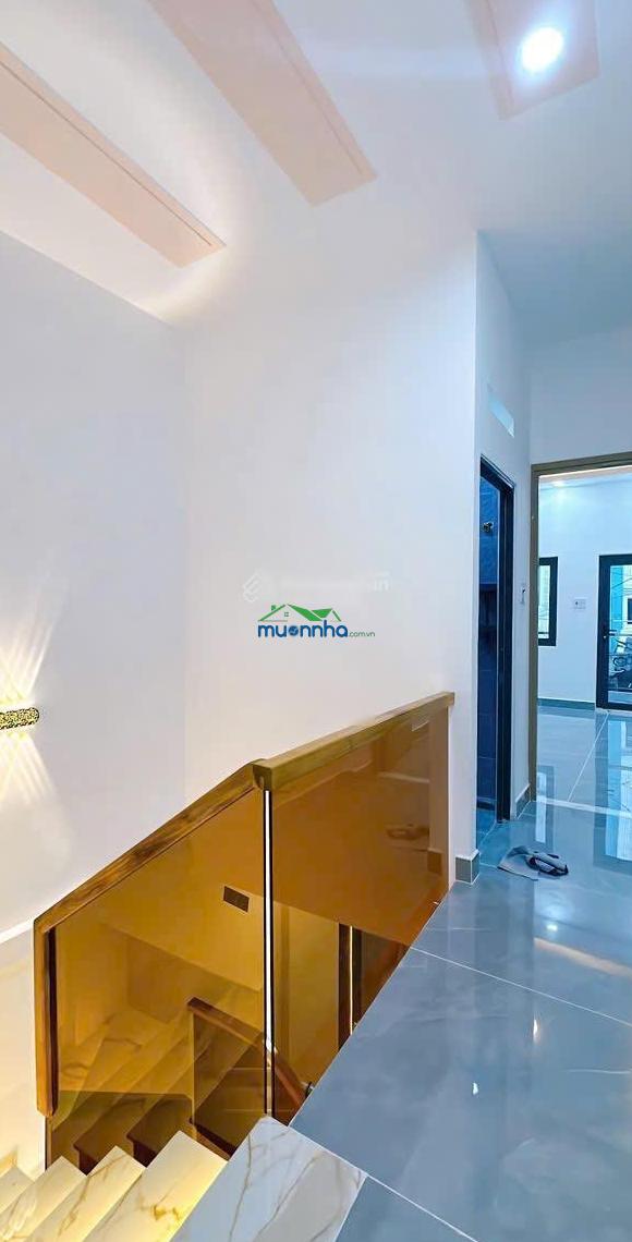 Bán nhà mới đẹp q4 dt 3,5*13m khu dân cư 2 tấm 3pn, 1/ tôn đản giá 4tỉ899 sổ riêng cách mt 50m