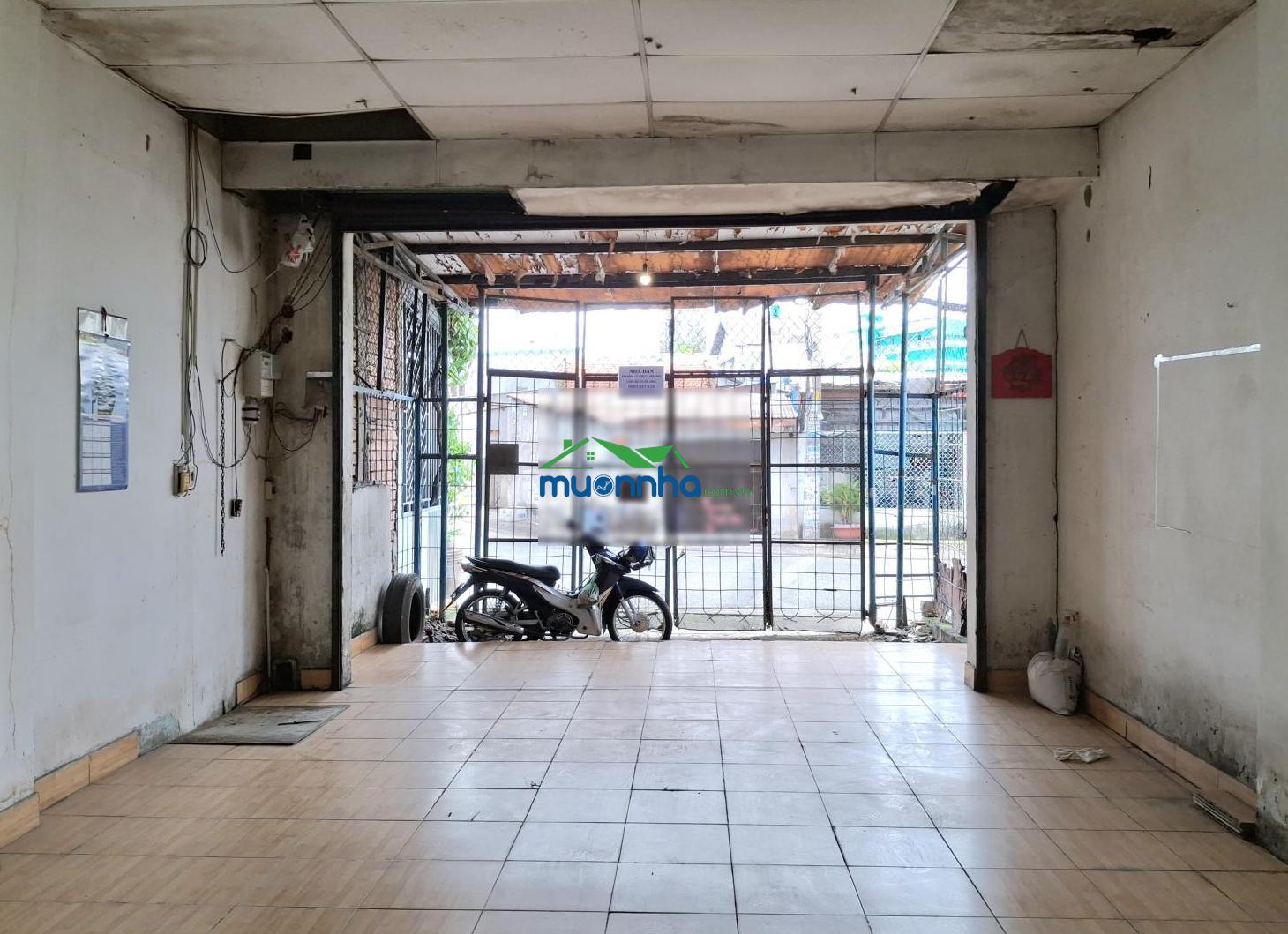 Nhà đường nội bộ quốc lộ 1 nay là đường lê đức anh, đường nhựa 10m - 4