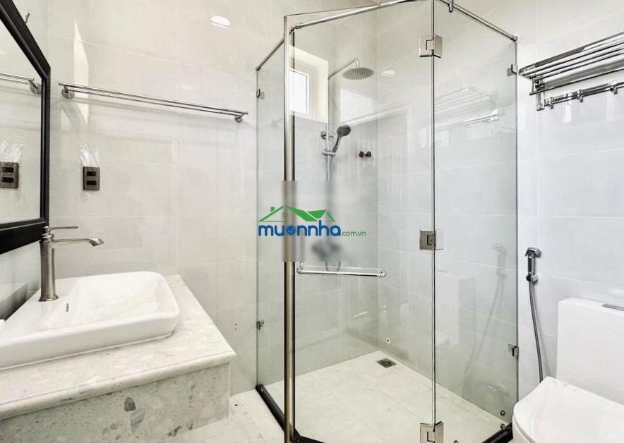 Bán nhanh chdv cao cấp 5 tầng 4,3x15m - dòng tiền 50tr/tháng ngay vòng xoay điện biên phủ