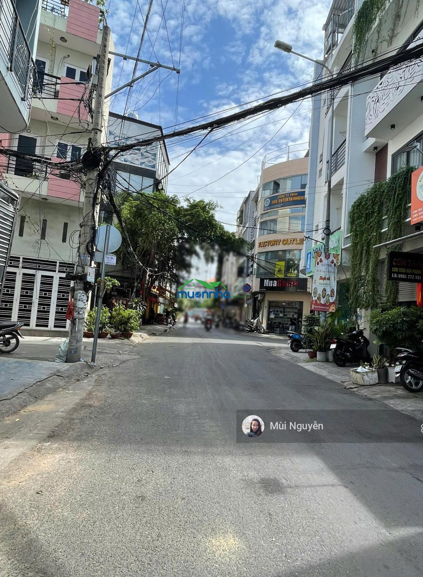 Chỉ 9,9 tỷ sở hữu ngay nhà hxh khu vực đường hoa, phú nhuận - dt: nở hậu 5x16m - 3 tầng - 3