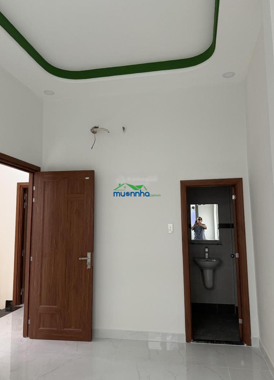 Bán nhà đường nguyễn hồng đào, tân bình, dt 5,5x11m, 3 tầng, 3pn, 3wc - 2
