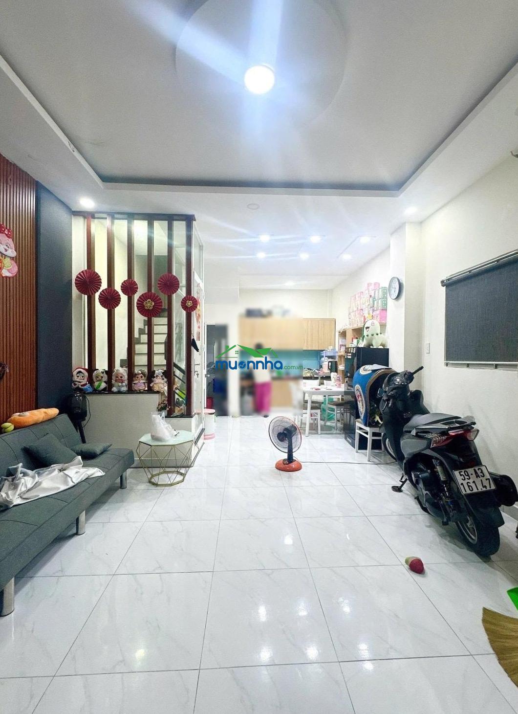 Chủ nhà kẹt bán gấp nhà hxh chợ tân hương -hẻm thông - 4,5x8 - không lộ giới - sổ vuông - 4.150 tỷ - 4