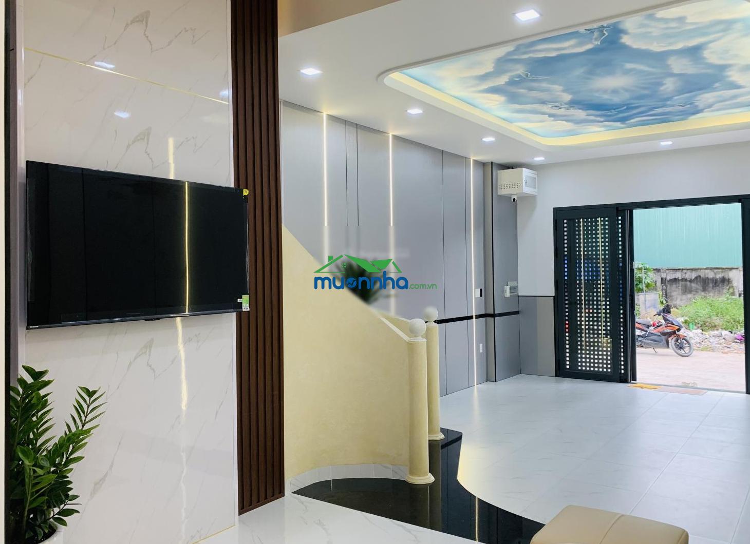 Bán nhà 5x17m, 3 lầu gần chợ đầu mối