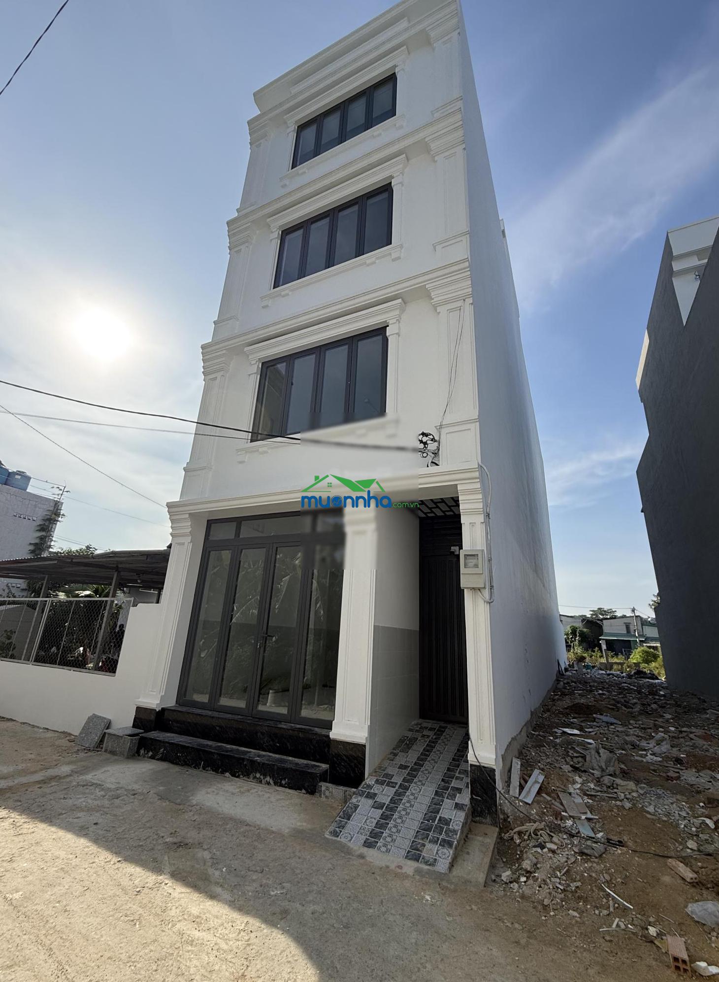 Căn hộ dịch vụ 30 phòng cao cấp và có thang máy. đang cho thuê khoán 125 triệu/tháng - 3