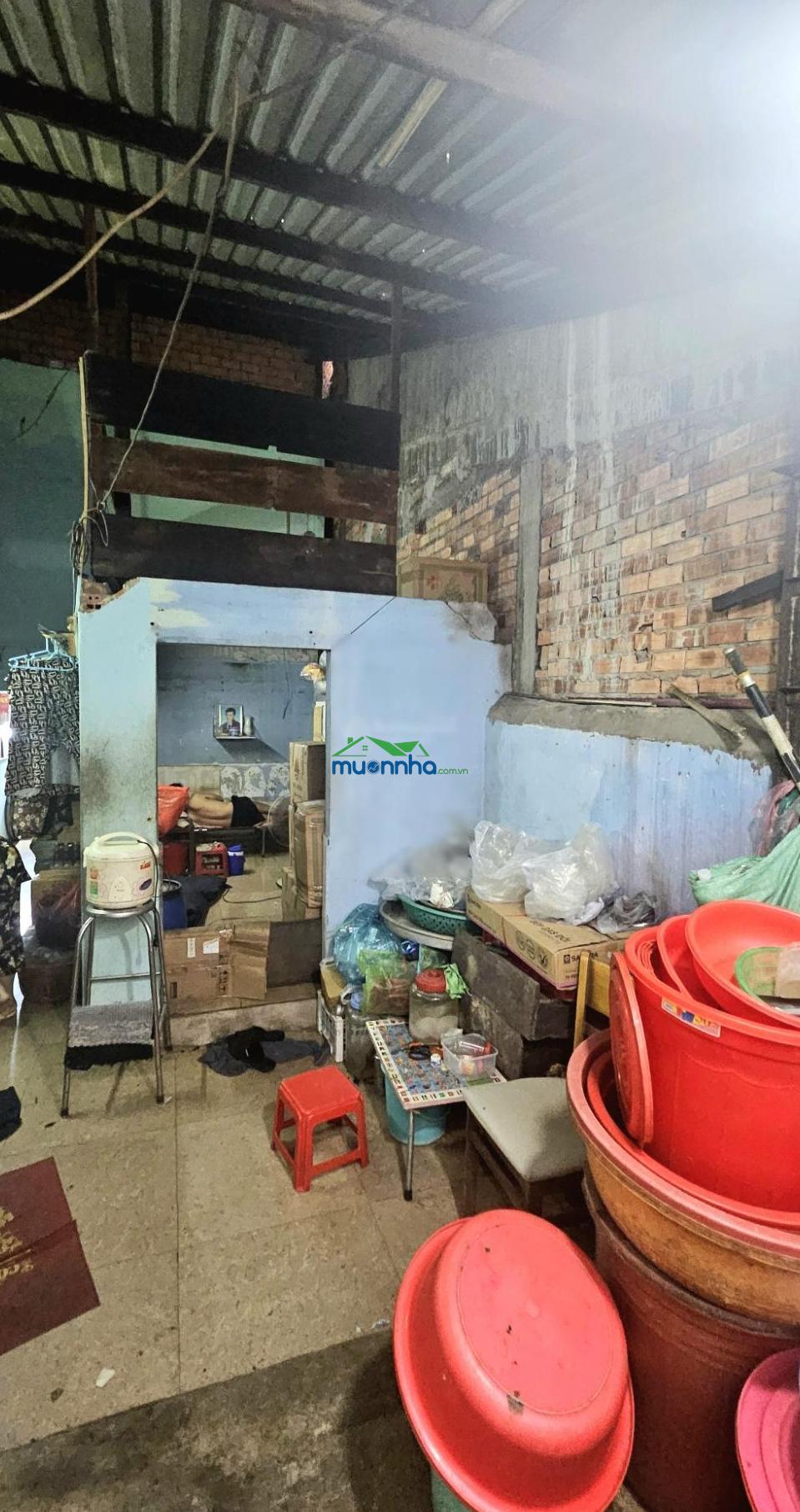Nhà cũ tiện xây mới ngay mặt tiền chợ tân quy q7 kd buôn bán siêu vip, 53m2, shr công nhận 3 tầng.