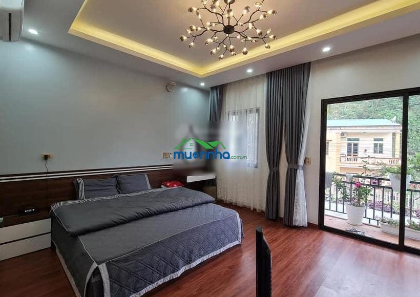 Nhà hẻm xh 7 chỗ, đỗ xuân hợp, sát ga metro phước long, ngay đại học văn hóa, 3 tầng btct, 8 tỷ nhỏ