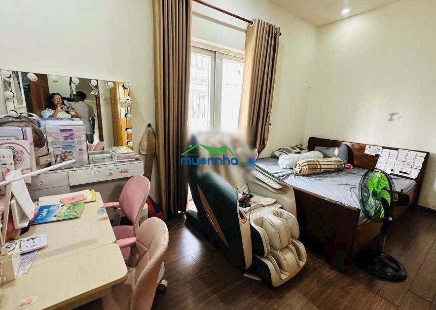 7 tỷ, lâm văn bền trung q7, 3 tầng 82m2, khu dân trí cao, pháp lý chính chủ