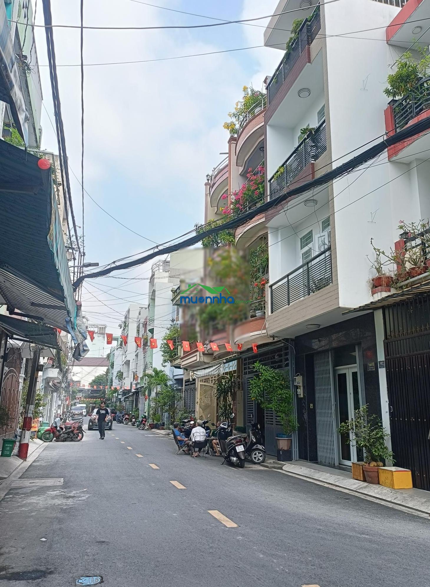 9,3 tỷ! hẻm 7m đường lũy bán bích. q tân phú. 4x15m. 4 tầng. hẻm thông