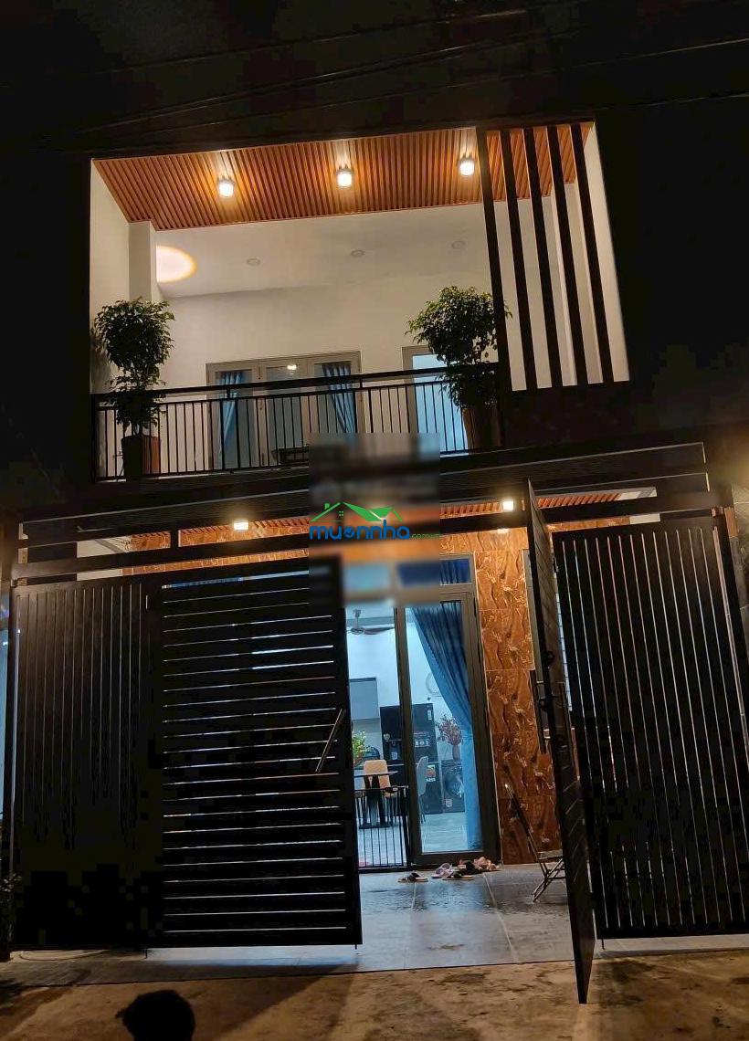 Bán nhà mặt tiền kênh nhà vuông 5,5x17=95m² view đẹp 2 tầng giá 3 tỷ 6 tl - 4
