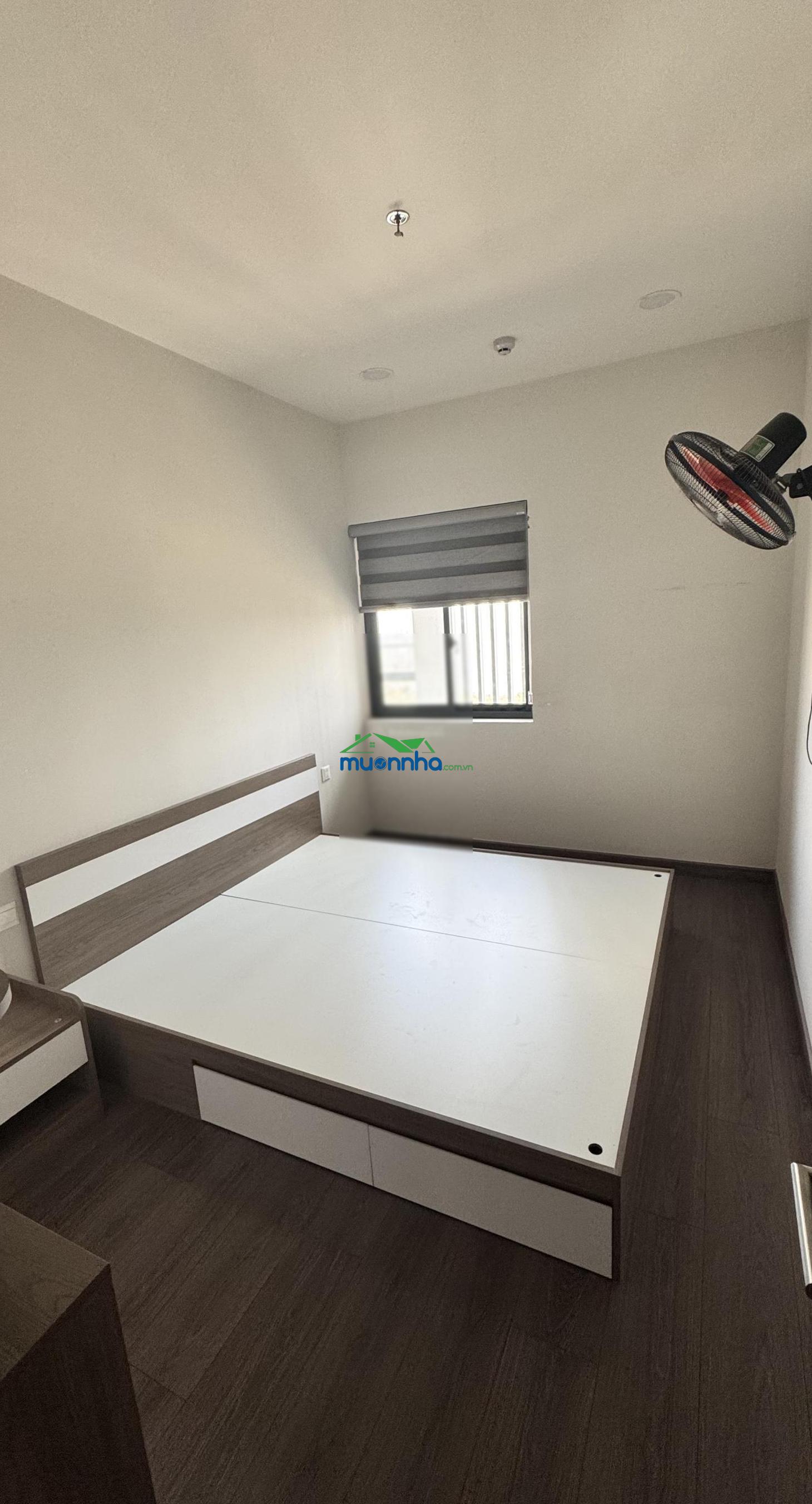 Hàng hiếm - cho thuê căn góc 89m2 3pn full nội thất - view hồ đá - tầng cao mát mẻ ht pearl - 3