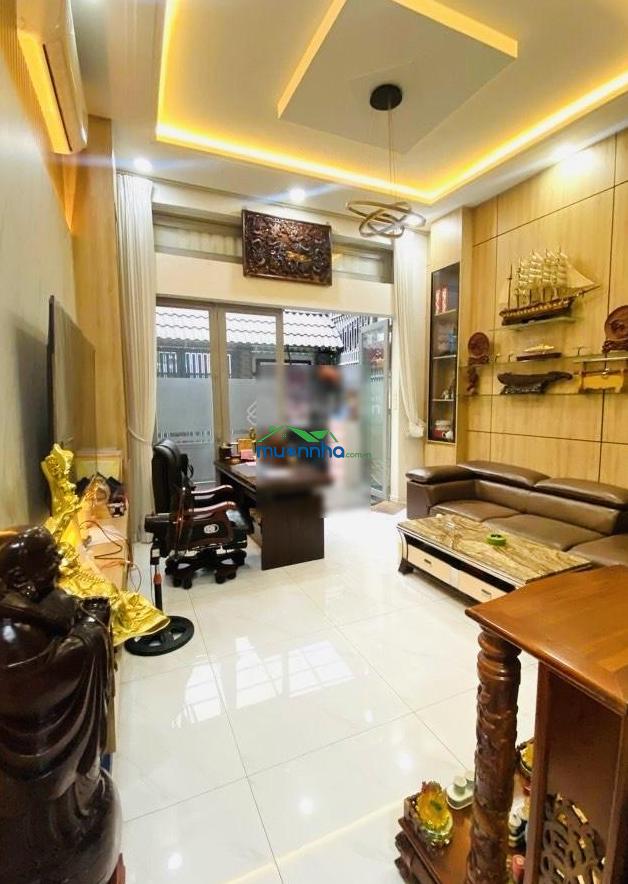 Phạm văn bạch tân bình - ô tô đỗ cửa - nhà 2 tầng cực đẹp - dt 5m x 21m - hẻm thông nhiều hướng - 2