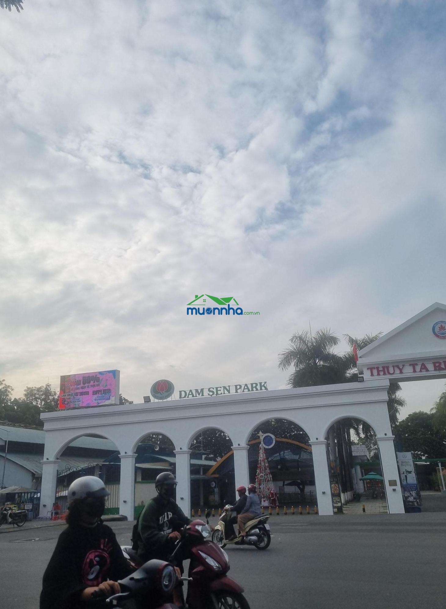 Nhà bán đ hòa bình- 1 sẹc- sát q. 11, đầm sen- chỉ 6,x tỷ. - 2
