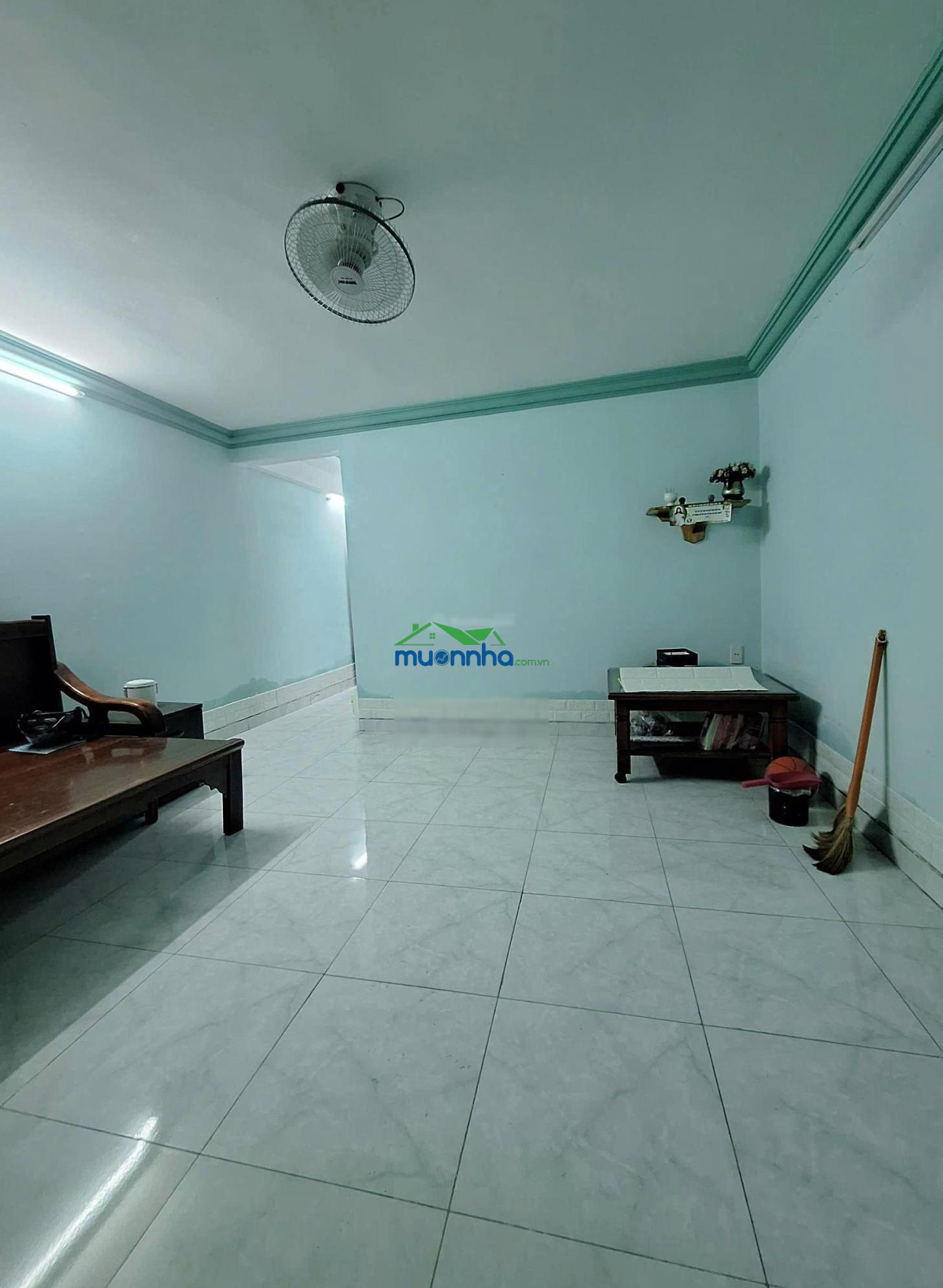 Bán nhà quận 7, ngay chợ lý phục man, dt: 50m² ngang 6m giá chỉ 4.25 tỷ còn bớt - 2