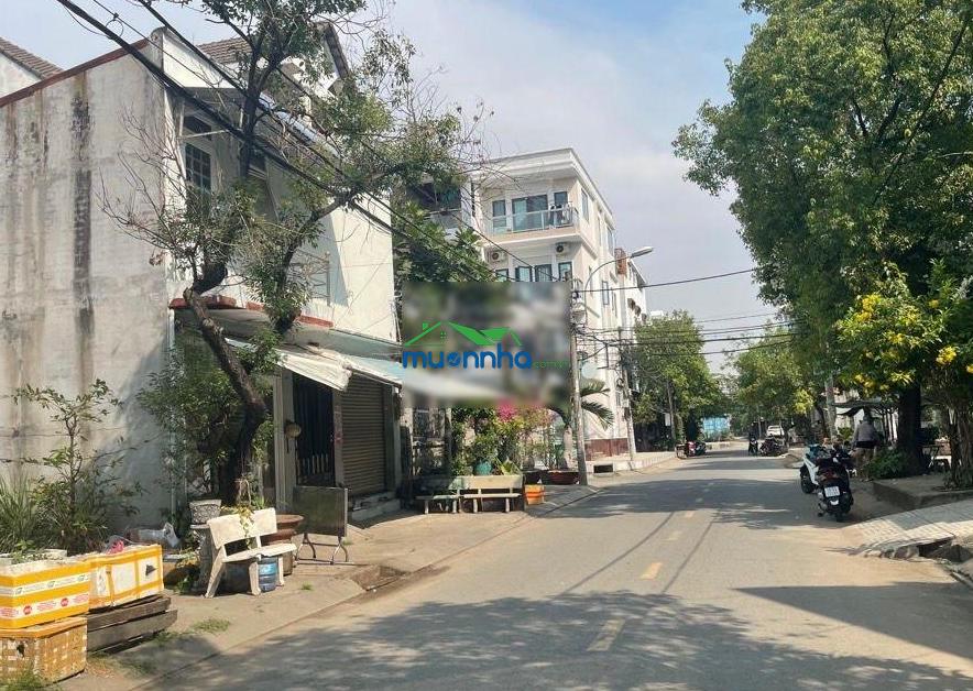 Bán gấp nhà trọ 10 phòng ngay kdc gia hoà - bình chánh - đường xe tải 10m - dt 152m² - nhỉnh 9 tỷ