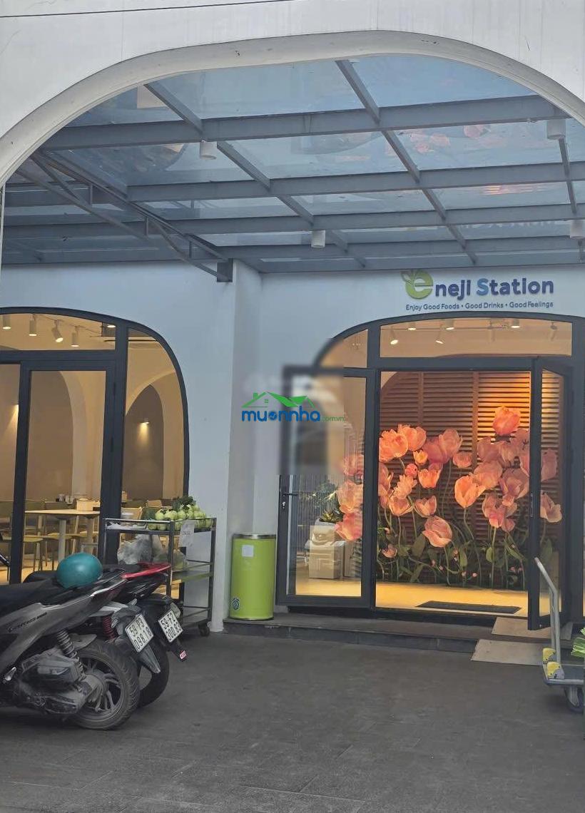 Căn nhà phố diện tích lớn giá tốt hiếm có tại trung tâm quận 3 khu sầm uất đủ các dịch vụ tiện ích - 3