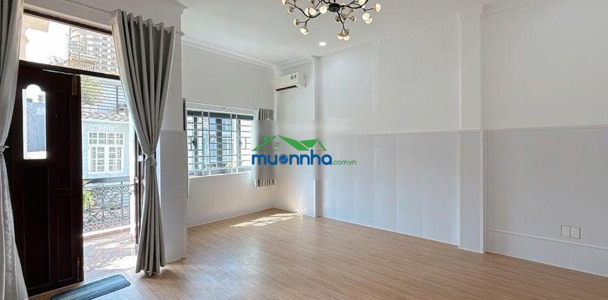 Huỳnh tấn phát q7, nhà đẹp 3 tầng, xe hơi ngủ trong nhà, dt 5mx13m, đường nhựa 7m, chỉ 9.5 tỷ tl - 4