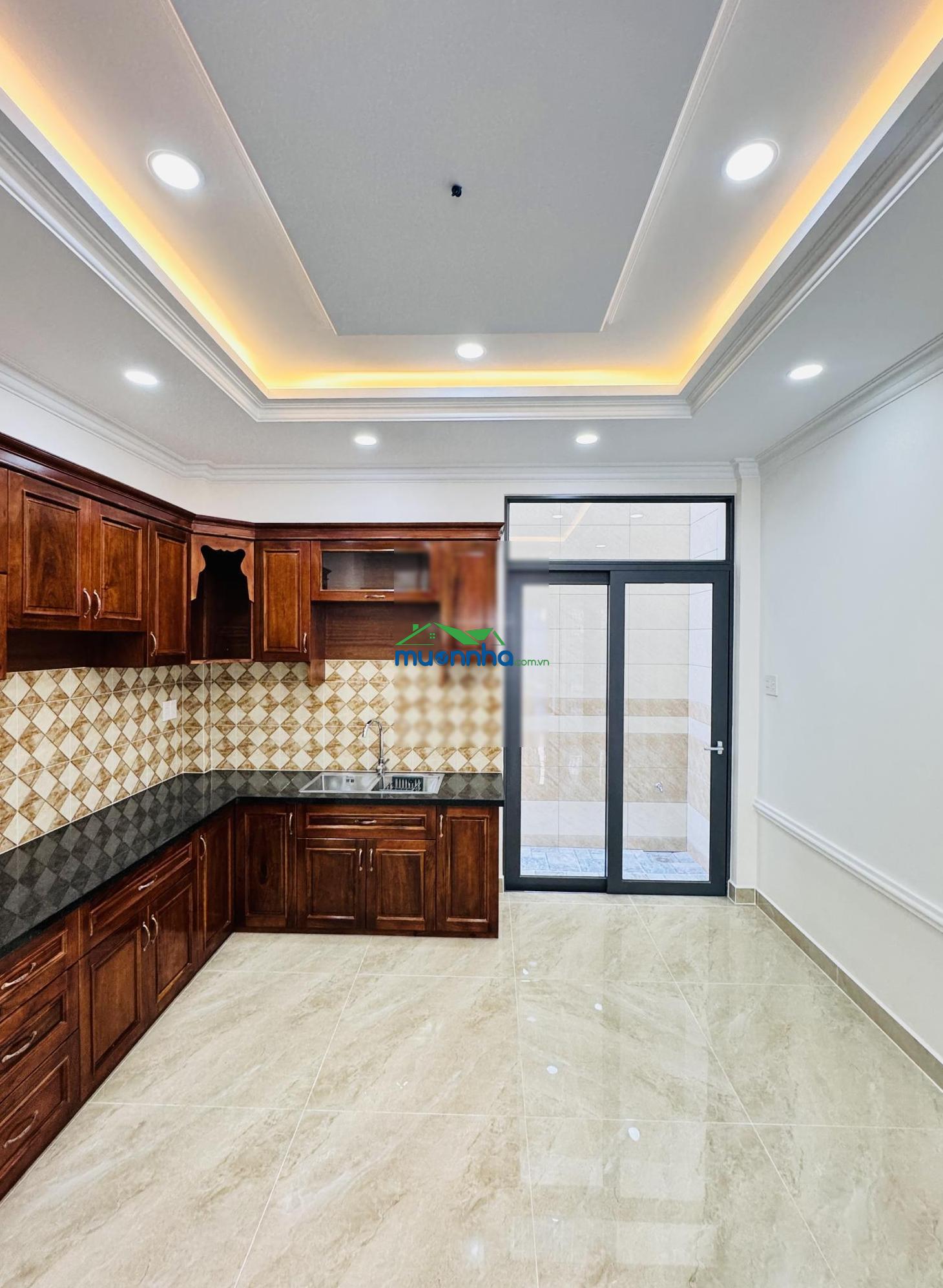 Bán nhà quốc lộ 13 thủ đức. gần vạn phúc city, sổ hồng hoàn công, đường xe tải
