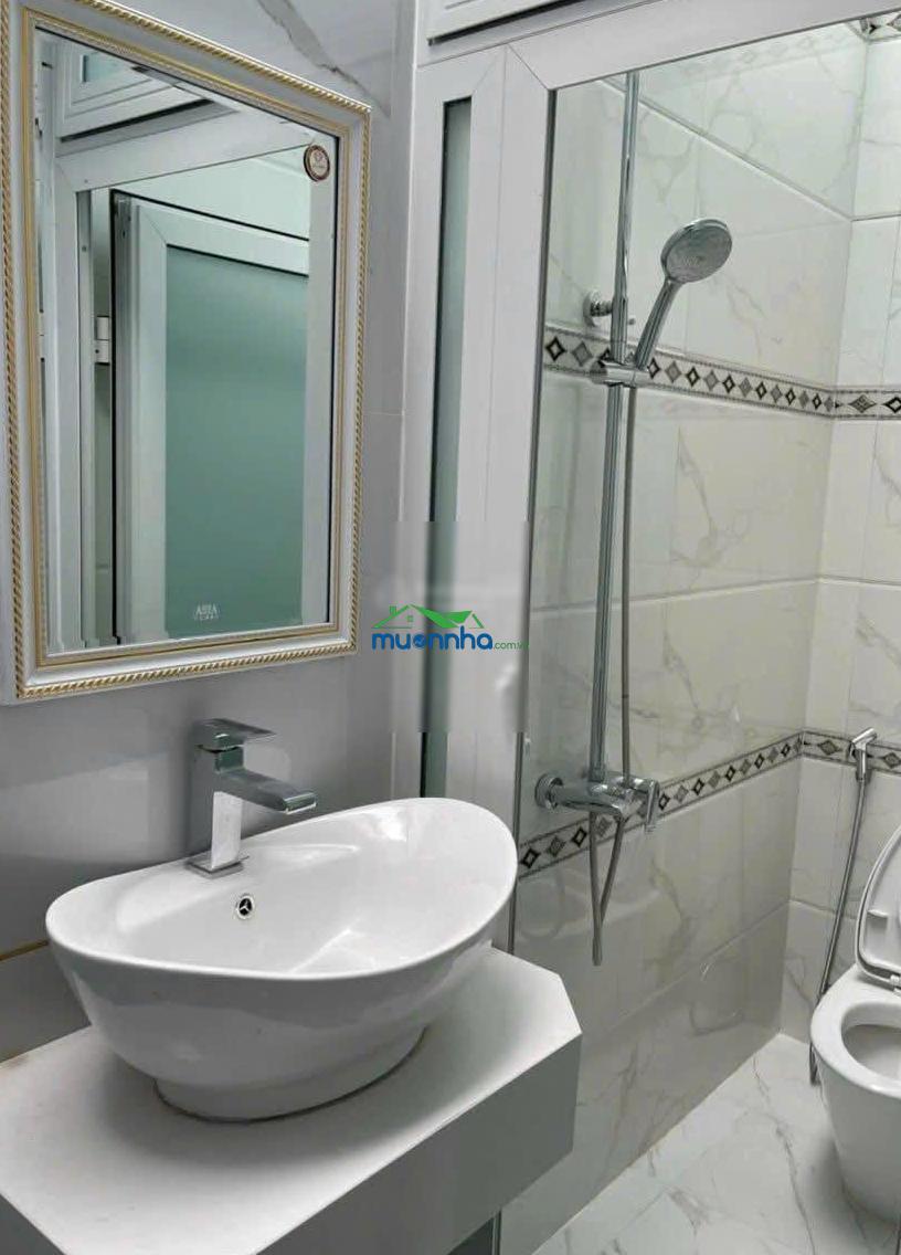 Nhà phố phú định quận 8, nhà mới 100% - 1 trệt, 1 lửng, 2 lầu gồm 4pn, 4wc cách võ văn kiệt 300m - 3