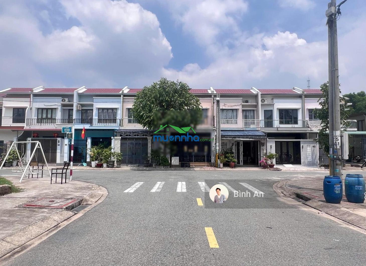 Bán căn góc liền kề vườn 136m2 tại kđt oasis city, dân cư ở đông, sổ hồng hoàn công, giá 2,3 tỷ