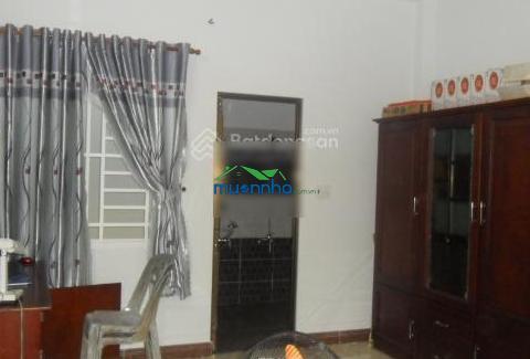 Sát bên đầm sen! dt: (4x14)m. nhà 2 tấm hẻm 4m lạc long quân p.3. giá: 5,2 tỷ (tl) - 2