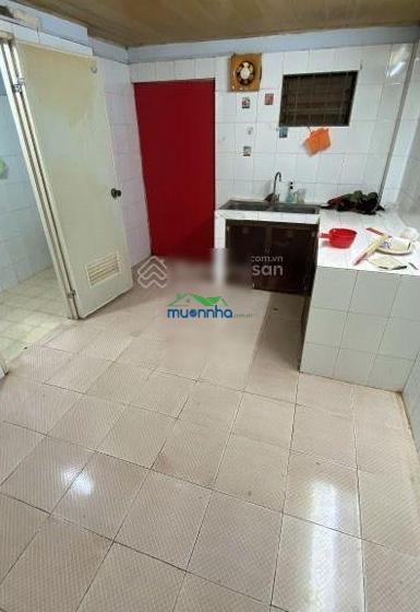 Nhà bán hẻm 4m đường phan văn trị , q5 , dtcn 45m2, 2 tầng , gía 8 ,8 tỷ. - 2