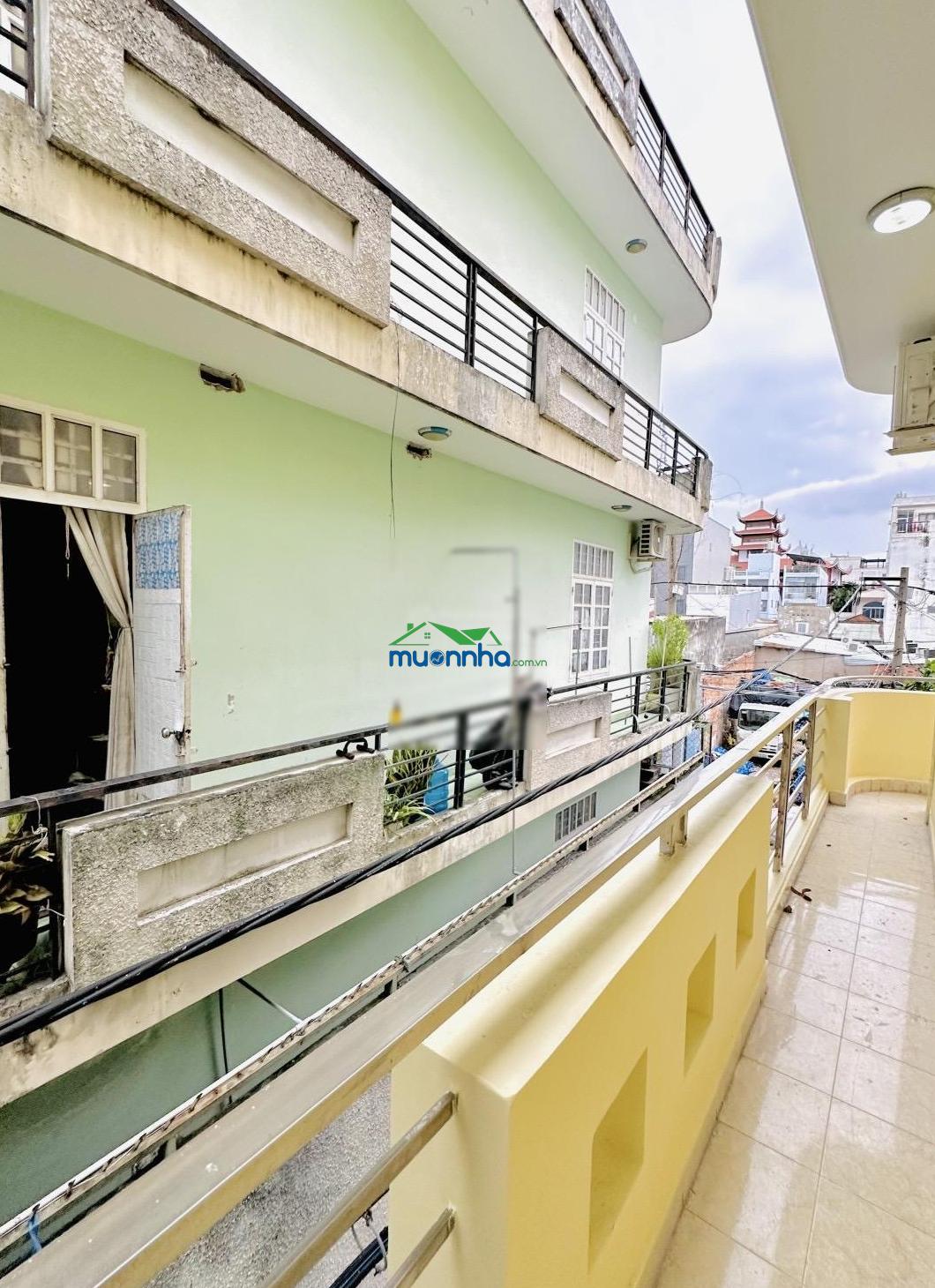 Hxh 8m thạch lam - p. phú thạnh - 82m²(4x20,5) - công nhận đủ - 4 tầng btct - 4pn 4wc - 3 mặt hẻm