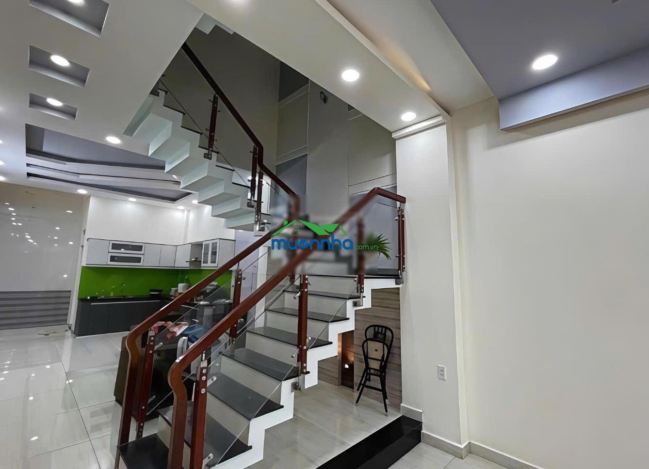 Nhà hẻm xe hơi gần parc mall tạ quang bửu, q8 (dt 68m2) cần tìm chủ mới. giá chốt 2tỷ550 - 4