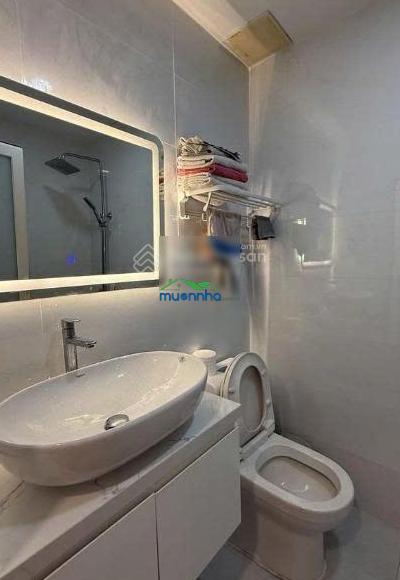 Cho thuê căn hộ oriental, 2pn, 2wc, full nội thất, giá 13 triệu, view quận 1, lh 0908 435 ***