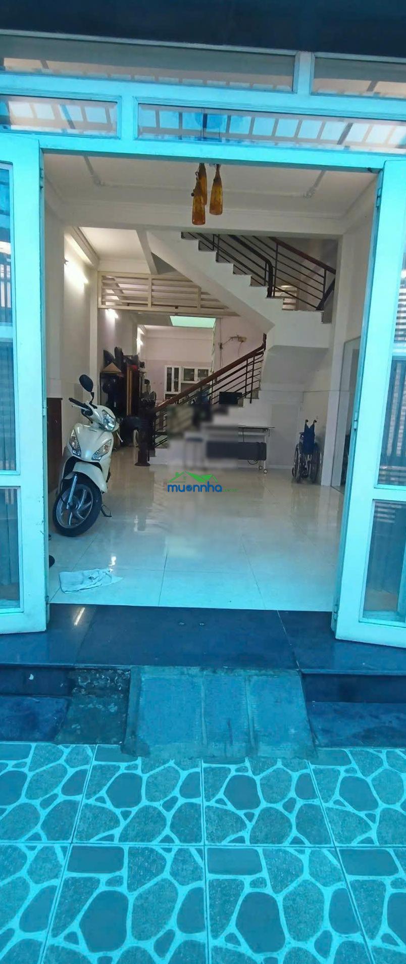 Nhà 3 tầng, hẻm xe hơi quang trung, dt: 4m x 20m - giá: 8,9 tỷ tl