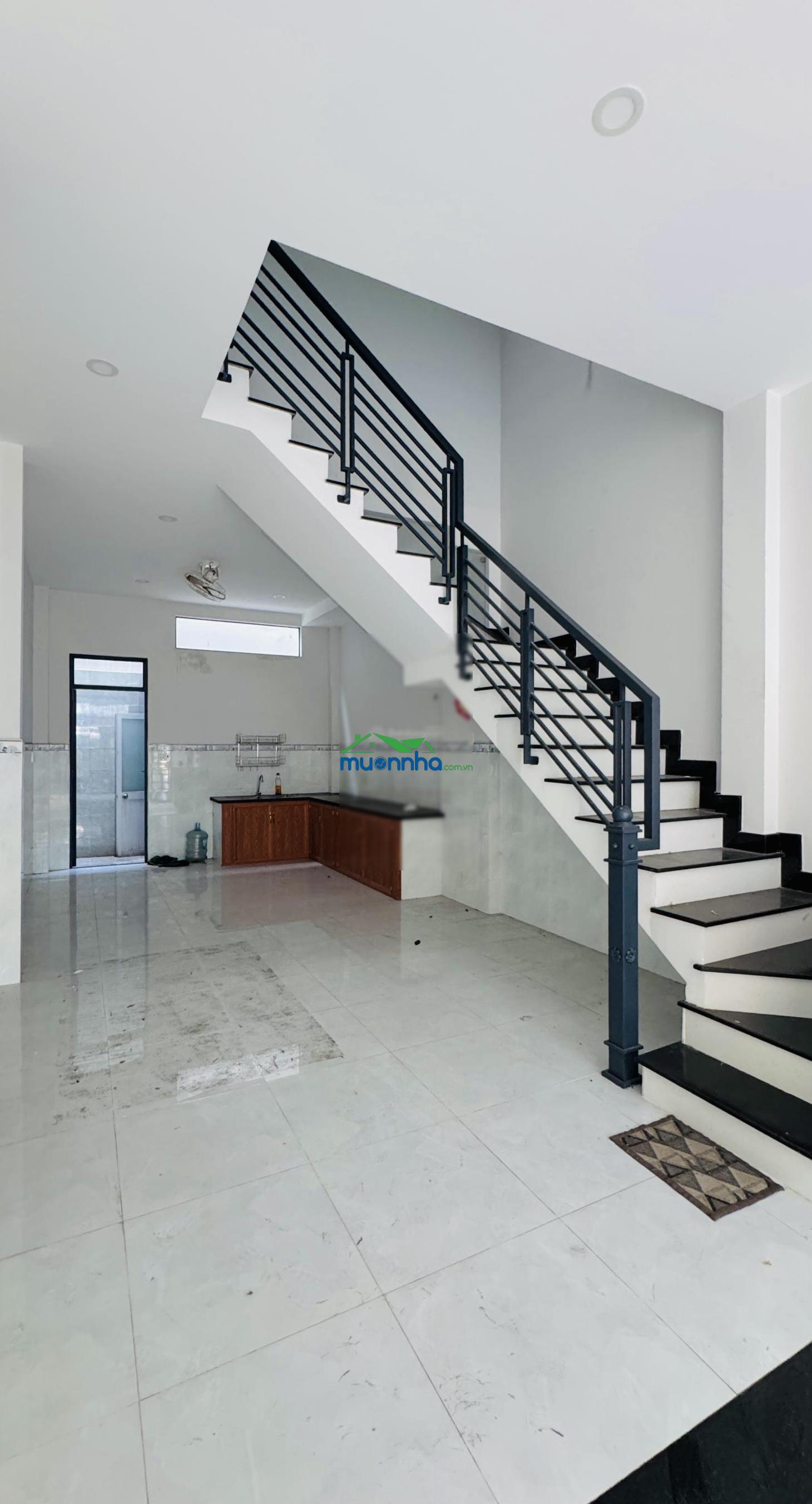 Chính chủ bán gấp nhà sát tân phú, 4x17.5m, đường 8 mét, xe hơi ngủ trong nhà, 6.5 tỷ - 3
