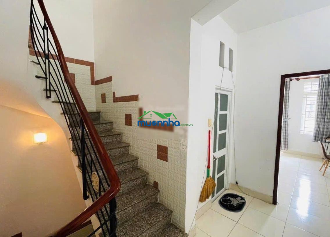 Chú tám cần bán nhà gấp đường xóm đất p8 quận 11 65m2 (5x13m) 3 lầu - pháp lý chuẩn - shr - 6m - 3