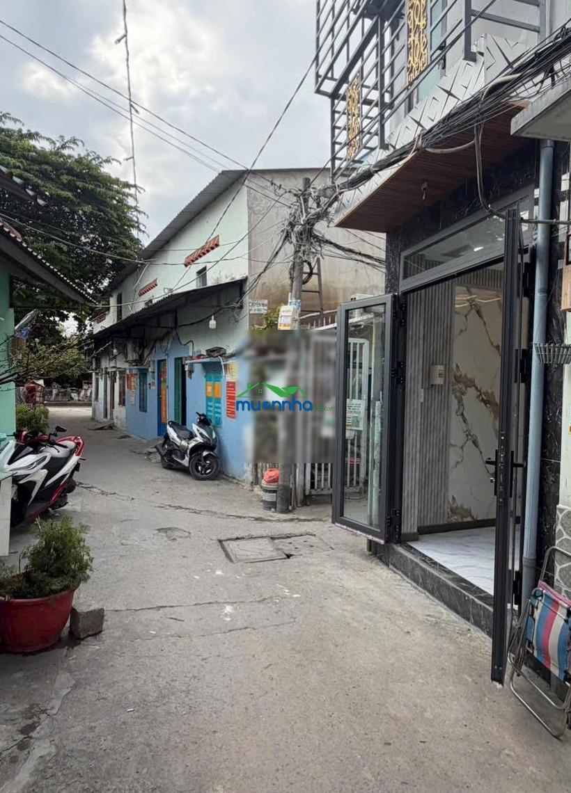 Hẻm 675 trần xuân soạn, p. tân hưng - dt: 2.5 x 5m - kết cấu: 1 trệt 1 lầu + ban công
