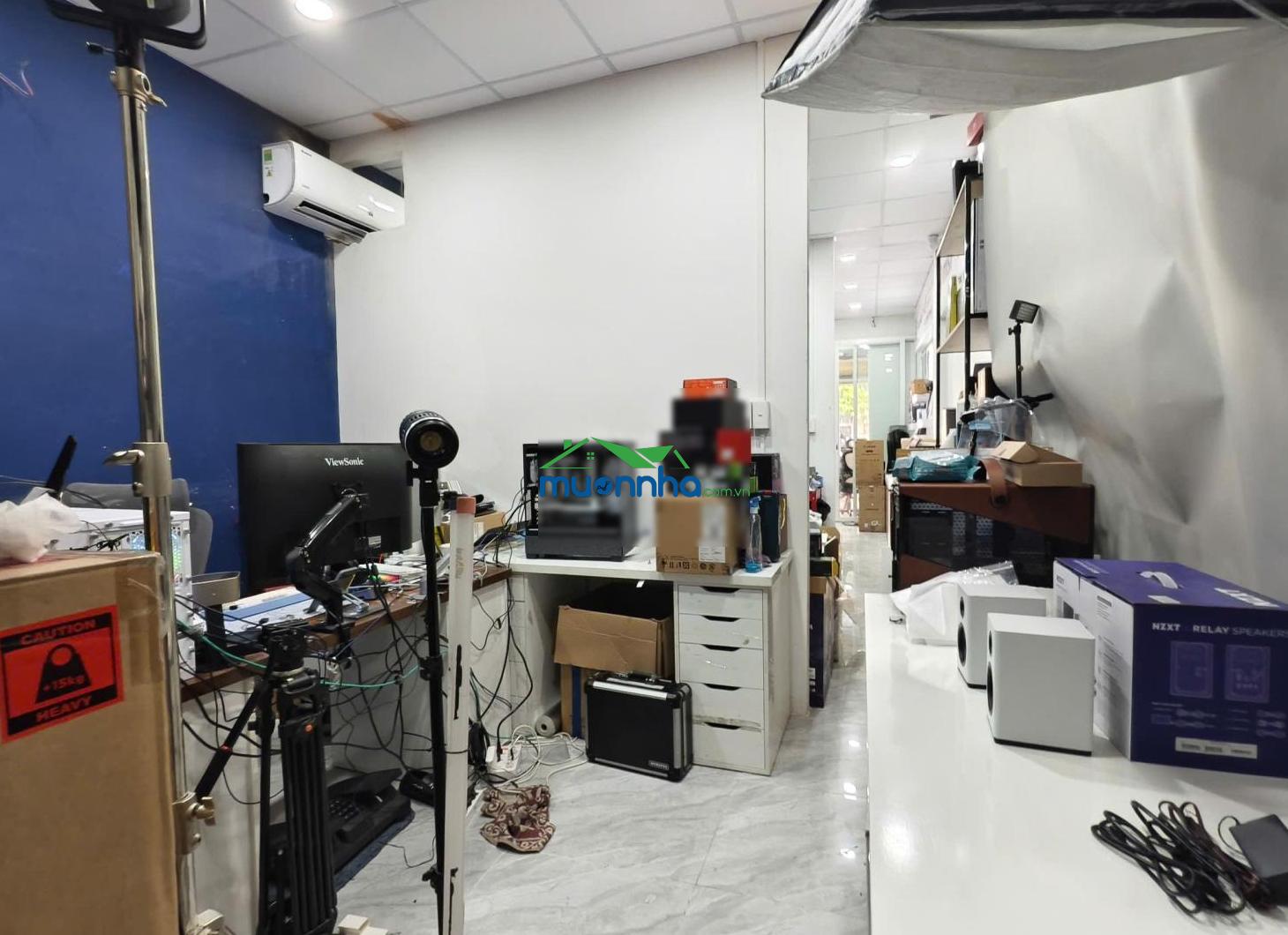 Bán gấp nhà 2 mt gò vấp 87.9m2 lô góc đường xe hơi - 2