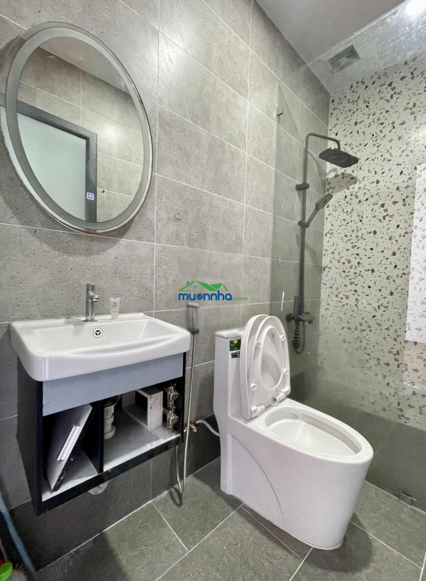Bán gấp nhà ngang 5m (shr) 1 xẹc ngắn thạnh lộc 22 ngay ngã tư ga, 60,7m², đường 5m - 2