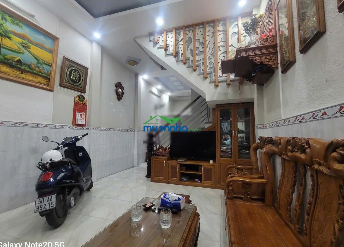 Nhà 4x13m, trần văn mười hóc môn, 1 trệt 2 lầu, hẻm ô tô, đường cao không ngập, giá tốt 3.8 tỷ - Ảnh 2