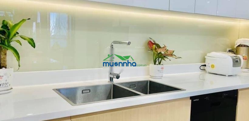 Quận bình thạnh: cho thuê căn hộ sunwah pearl 2pn+1 (116m2) đầy đủ nội thất