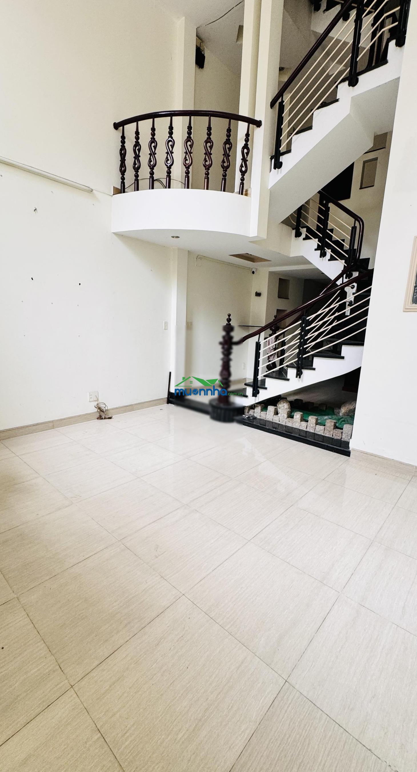 Bán nhà 5 phòng ngủ hẻm c13 tôn đản quận 4 - 3