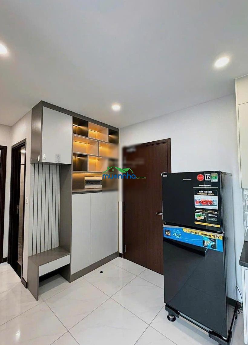 Căn góc tầng cao 50m, 2pn ,shr ,vị trí cực đẹp, vay 80% ,full nội thất ,cho thuê 15tr/tháng