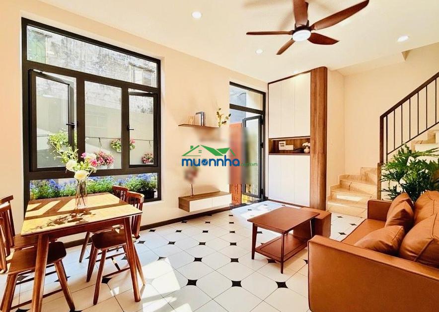 Bán gấp giảm 300tr, 2 tầng (3pn, 3wc), dt: 7x7m (50m²), 5p tới học viện cán bộ, 30m ra hxh, 6.98tỷ - 4