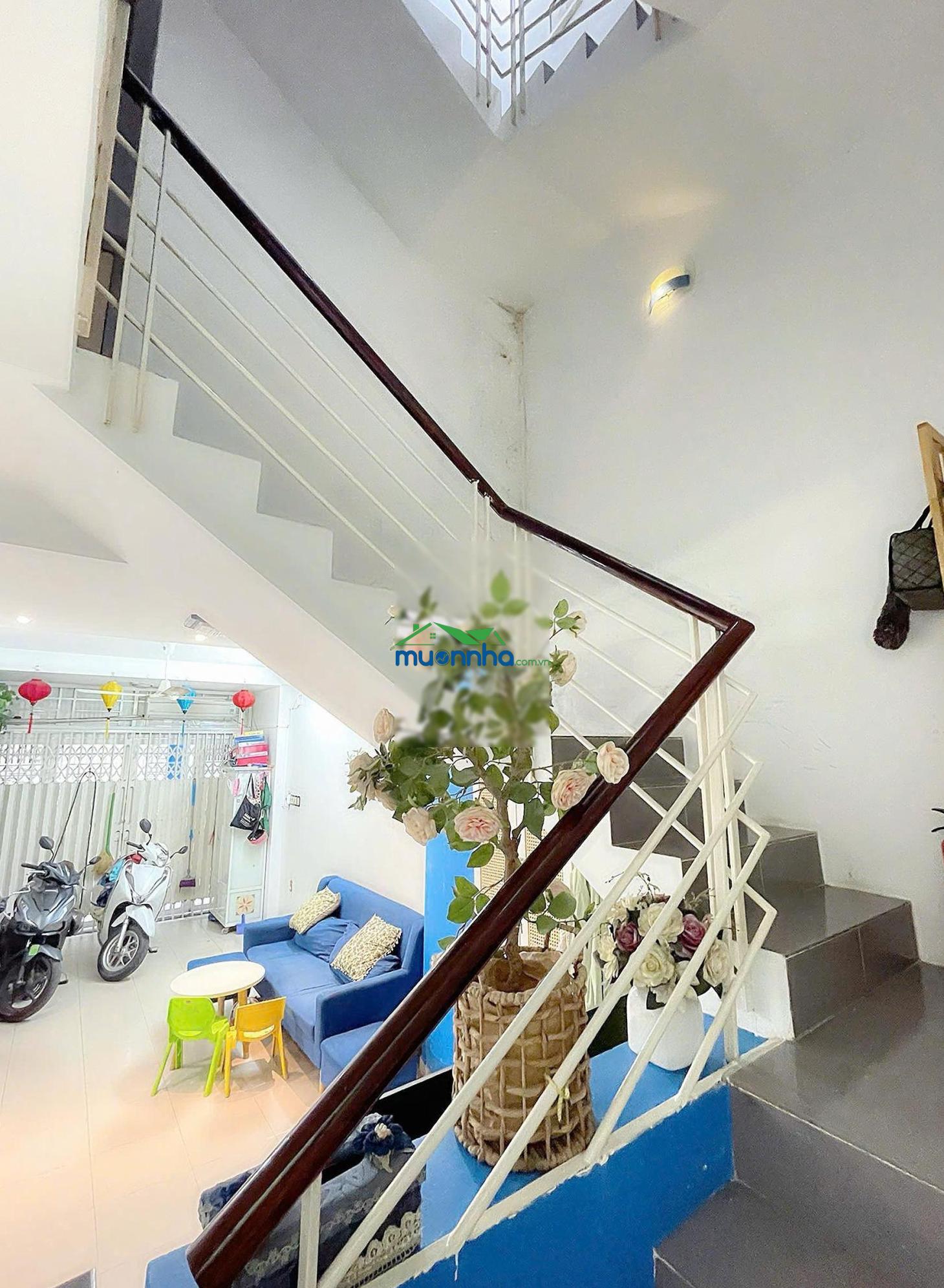 Bán gấp nhà đẹp hẻm 2 sẹc cách mạng tháng 8, tân bình 6,2 tỷ