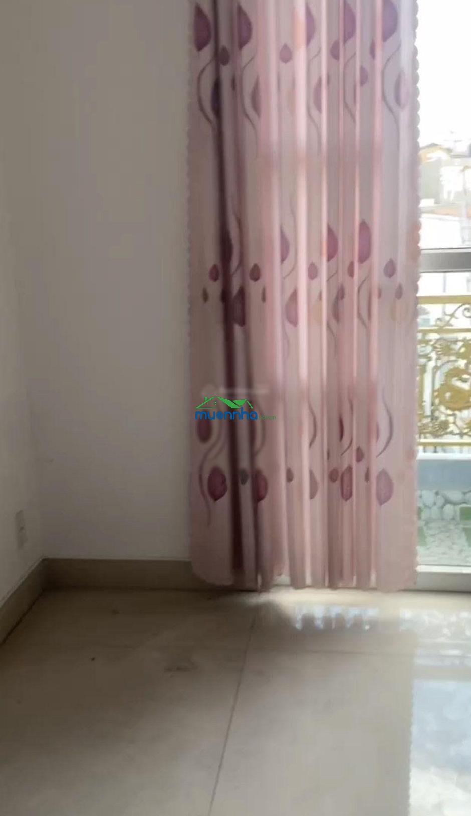 Bán siêu phẩm đẹp lung linh. lô góc 2 mặt tiền hẻm, xe hơi tránh hàng hiếm, dt khủng 104m²