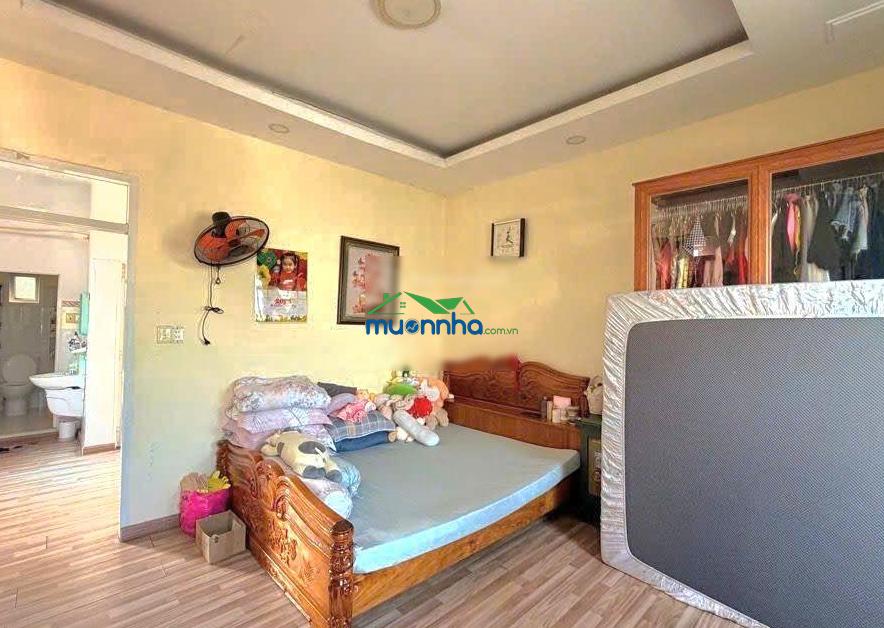 Nhà đối diện gigamall căn góc 2 mặt thoáng 3pn hoàn công chỉ 5.1 tỷ ở + kinh doanh đỉnh