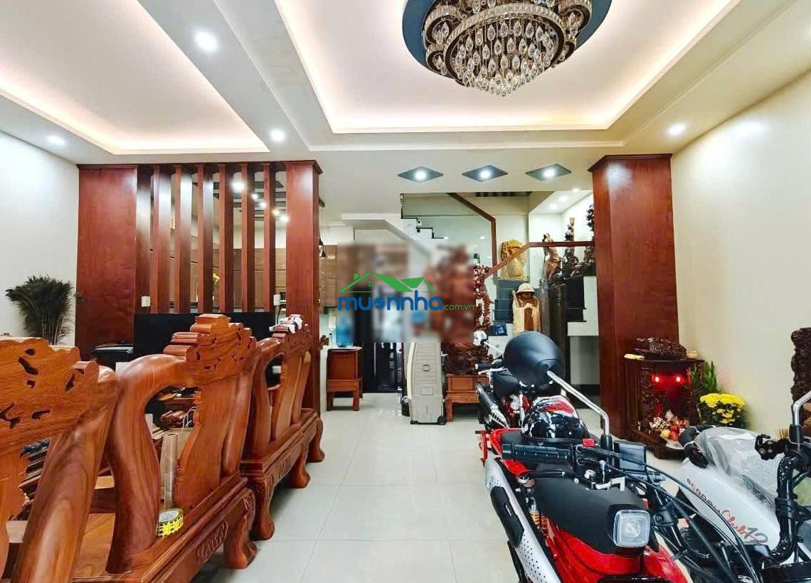 Bán nhà cạnh sân bay 4 x 17 m 3 pn hẻm 8 m chỉ 6 tỷ ngay metro số 2.