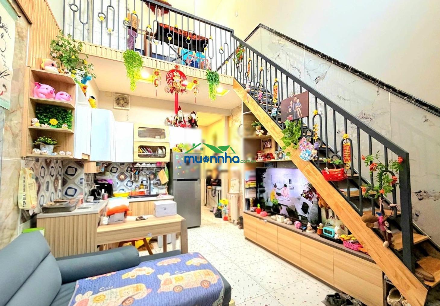 Nhà đẹp ở ngay cho vợ chồng trẻ | gần ngã 5 gò vấp | tặng lại nội thất | 37m2 2 tầng 2pn chỉ 3.94tỷ