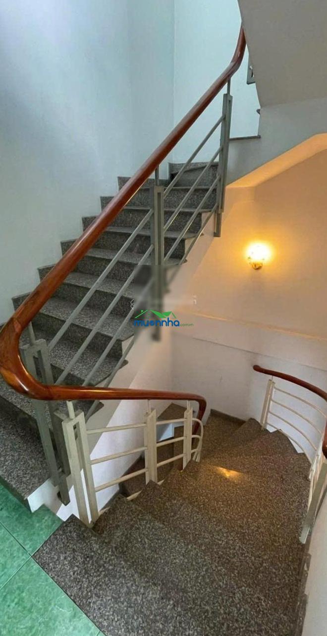 Bán nhà 3 tầng q12 - 62m2 - kế bên đh giao thông vận tải - giá 4.8t thiện chí bán - 4