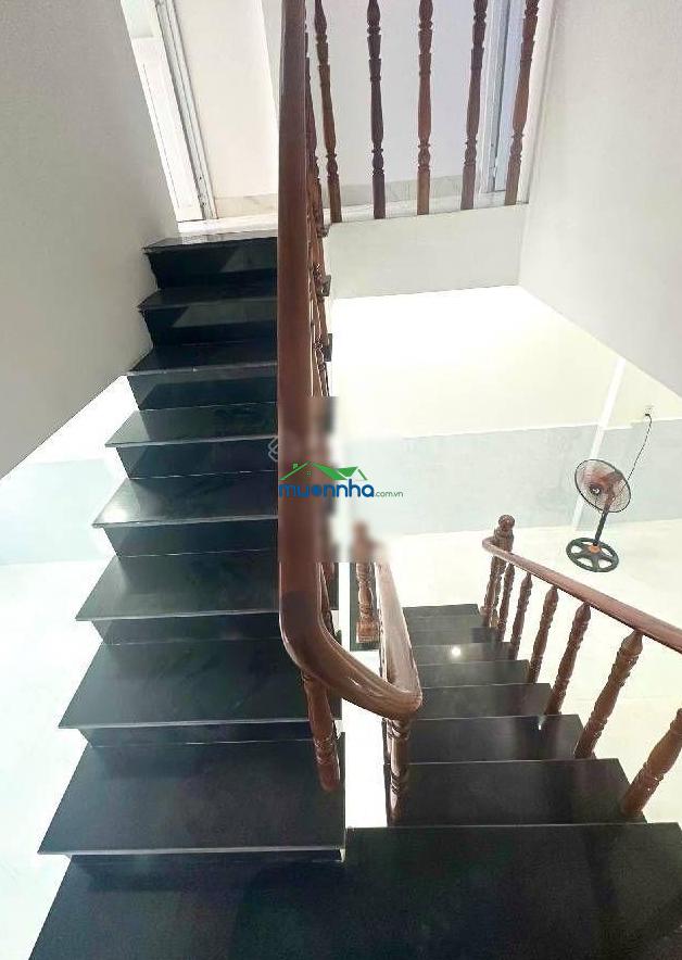 Bán nhà bình tân - hẻm xe hơi thông - gần tân kỳ tân quý - 4 x 11 - 2 tầng - chỉ 4.3 tỷ. - 2